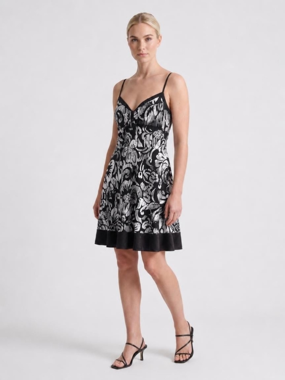 Joei & I Black & White Abstract Floral Dress - Size M (EUC)